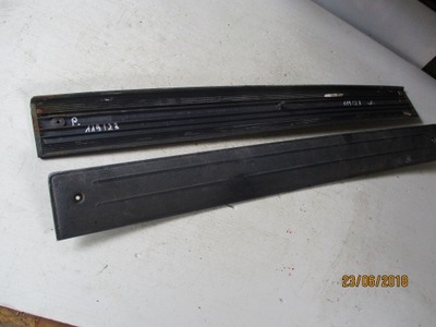 119/23 молдинг внутренняя порог renault twingo i 7700432876 фото №1