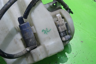 C8 ulysse помпа омывателя фото №1