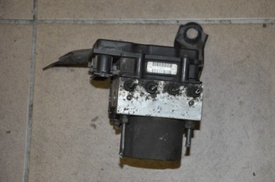 Насос abs toyota avensis t25 d4d 44510-05042 фото №1