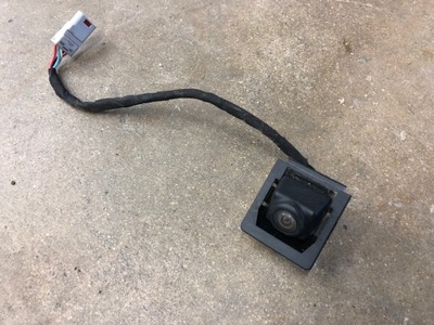 Chevrolet camaro 2016+ 16+ камера заднього виду фото №1