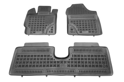 Dywaniki gumowe TOYOTA Yaris III 5D 2011-2019