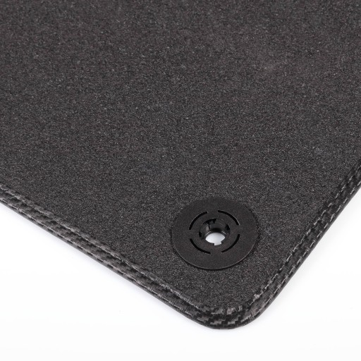 КОВРИКИ для VW Golf V VI 2003-2013 CARBON CARMAT