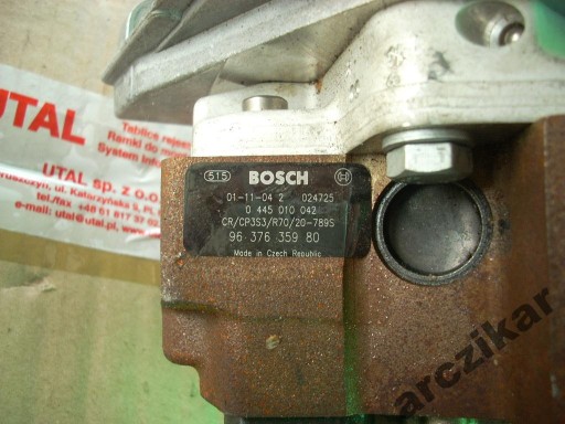 POMPA WTRYSKOWA PEUGEOT CITROEN 1.4 HDI BOSCH