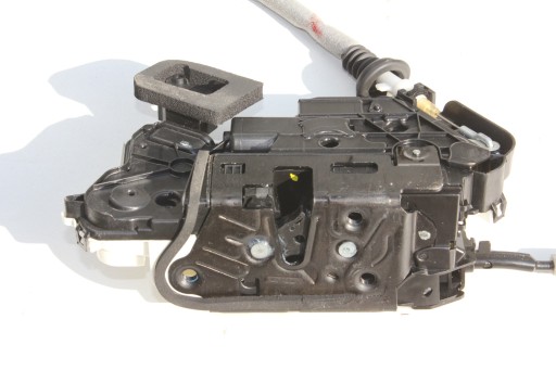 Prowadnik klamki z zamkiem drzwi Skoda 5N0837885H