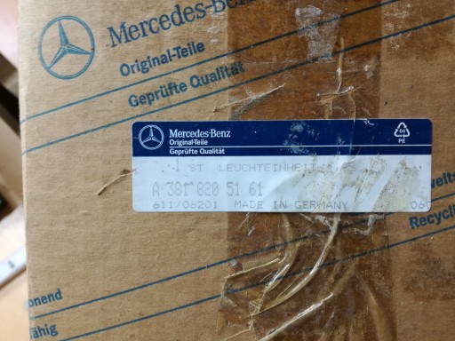 ФОНАРЬ ПЕРЕДНИЙ ЛЕВЫЙ MERCEDES 1834 3844 3818205161