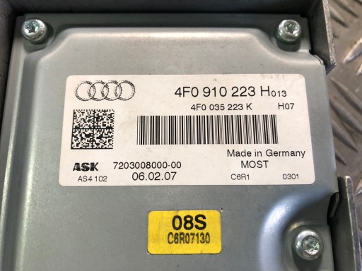 4F0910223H УСИЛИТЕЛЬ РАДИОАНТЕННЫ AUDI A6 C6