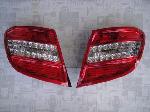 Lampa lampy C-klasa w204 204 Led kombi COMBI