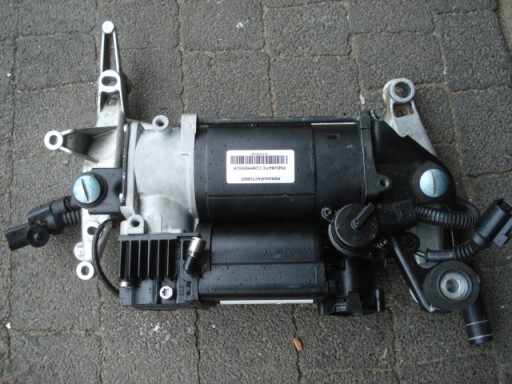 KOMPRESOR Zst.N ZAWIESZENIA VW TOUAREG 7L0698007E