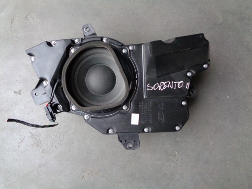 SUBWOOFER GŁOŚNIK TUBA KIA SORENTO II