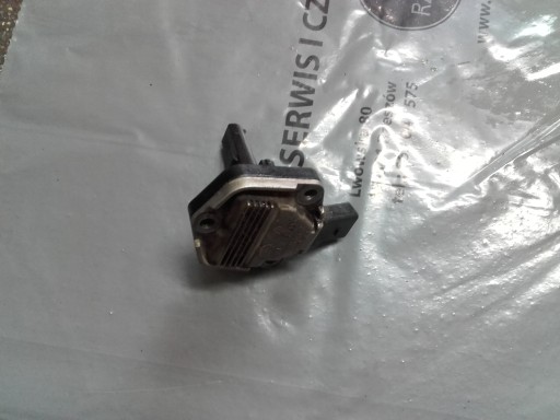 CZUJNIK POZIOMU OLEJU 1J0907660B AUDI VW SEAT