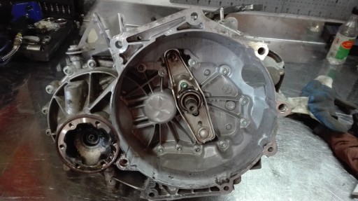 Коробка vw кадди touran 2.0sdi hfn,fzt,jjs,kbq1 - фото