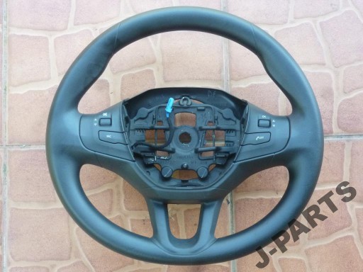 Peugeot 208 руль хорошая1 - фото