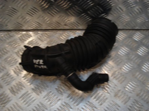 COROLLA VERSO 2.2 DCAT ШЛАНГ ВОЗДУШНЫЙ ФИЛЬТР