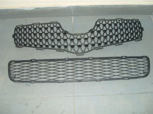 grille TOYOTA YARIS II 06-09