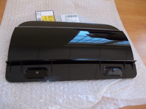 3AF807397B - Крышка крюка бампера PASSAT B7 R-LINE новый универсал