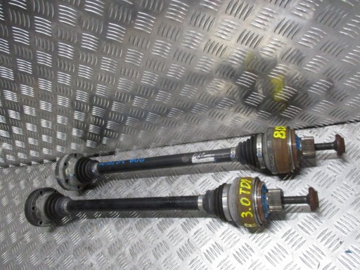 Antriebswelle Gelenkwelle heck AUDI 80A Q5 3,0TDI