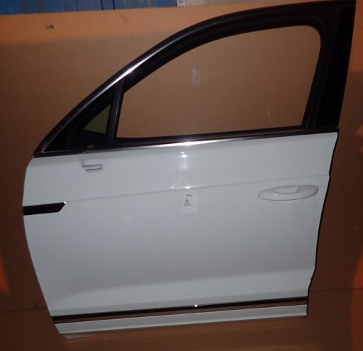 DW TOUAREG 3-ДВЕРНЫЙ ЛЕВЫЙ ПЕРЕДНИЙ БЕЛЫЙ ЖЕМЧУГ