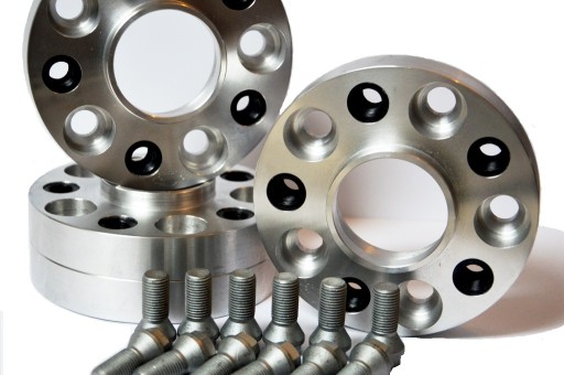 Винтовые распорки 5X120 TOUAREG T5 AMAROK 25 мм