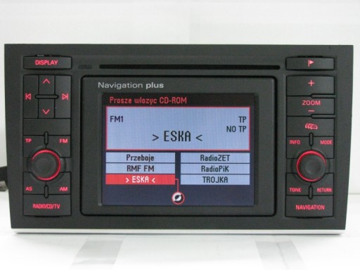 AUDI A4 B6 RNS-D навигация NAVI GPS RU меню голос за кадром