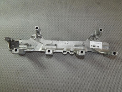 AUDI A8 L tartó szívócsonk 079133340