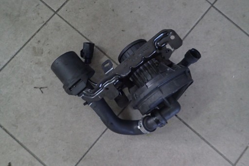 AUDI R8 4S вторичный воздушный насос 4S0906601