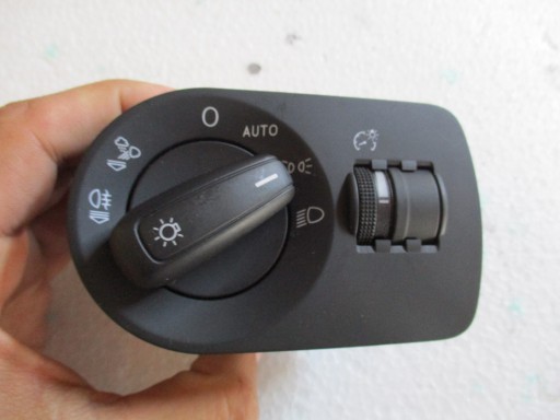 light switch Audi A1 Q3 8X1941531AM