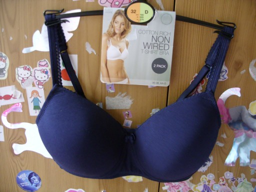 Zdjęcie oferty: MARKS&SPENCER 1X BIUSTONOSZ ROZ 70D UK 32D