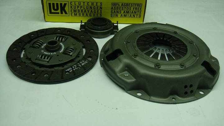 CLUTCH COMPLETE UNITS PASSAT 1.6 619008216 LUK photo 2 - milautoparts-fr.ukrlive.com