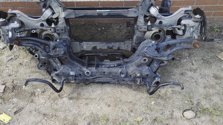 FORD FIESTA MK7 FACELIFT CART SUBFRAME SUSPENSION FRONT photo 1 - milautoparts-fr.ukrlive.com