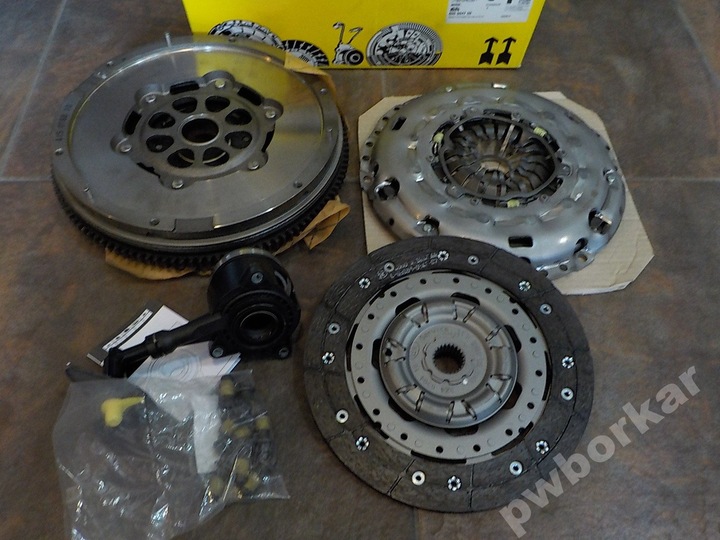 LUK 600004700 CLUTCH SET FORD MONDEO III 2,0 TDCI/TDDI 00-07 DMF photo 1 - milautoparts-fr.ukrlive.com