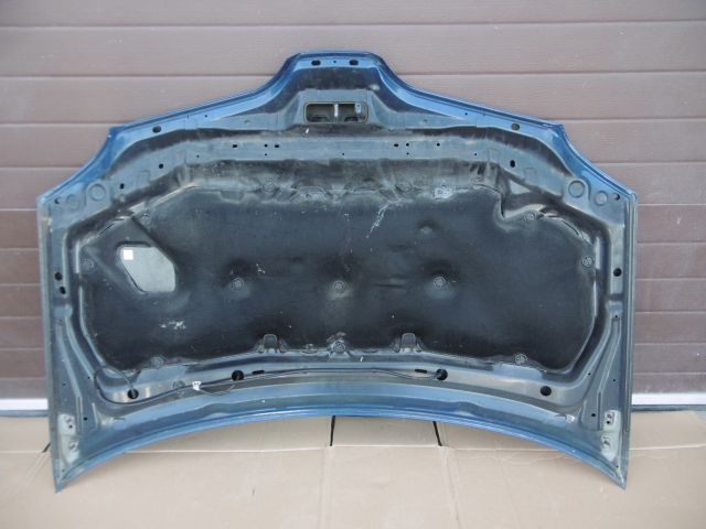 HOOD COVERING ENGINE NISSAN ALMERA TINO photo 2 - milautoparts-fr.ukrlive.com