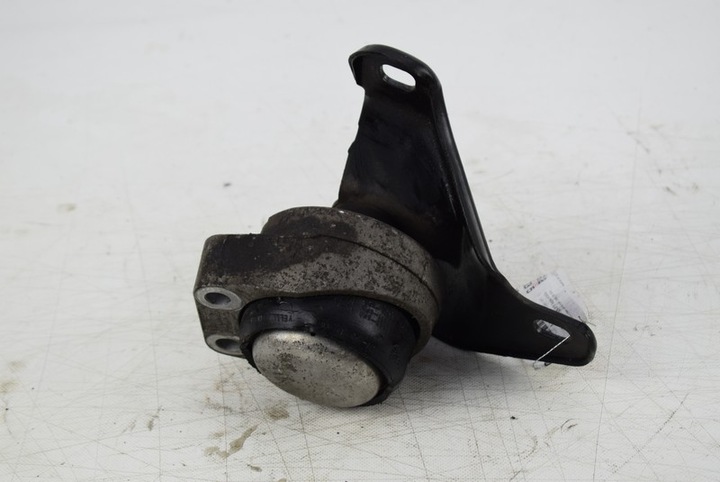 BRACKET ENGINE MOUNTING FORD MONDEO MK3 2.0 16V 01R photo 4 - milautoparts-fr.ukrlive.com