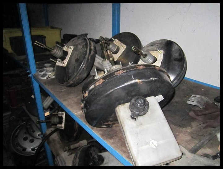 POMPE DE FREIN AVEC SERWEM IVECO DAILY 2000-2011R photo 1 - milautoparts-fr.ukrlive.com