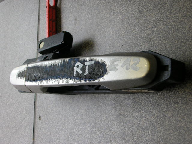 TOYOTA COROLLA E12 5D HANDLE EXTERIOR RIGHT REAR photo 2 - milautoparts-fr.ukrlive.com