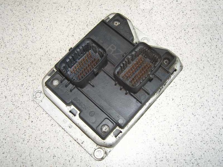 CONTROL UNIT ENGINE OPEL CORSA C AGILA 1.2 90532610 photo 1 - milautoparts-fr.ukrlive.com