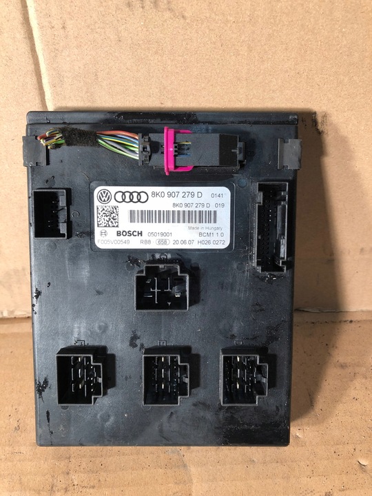 AUDI A4 B8 A5 MODULE BORDNETZ 8K0907279D photo 1 - milautoparts-fr.ukrlive.com