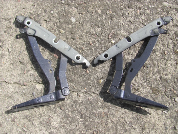 AUDI A6 C6 HINGE LID BOOT 4F5827301D; 302D photo 1 - milautoparts-fr.ukrlive.com