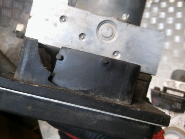 POMPE ABS 0265950666 BMW E60 E61