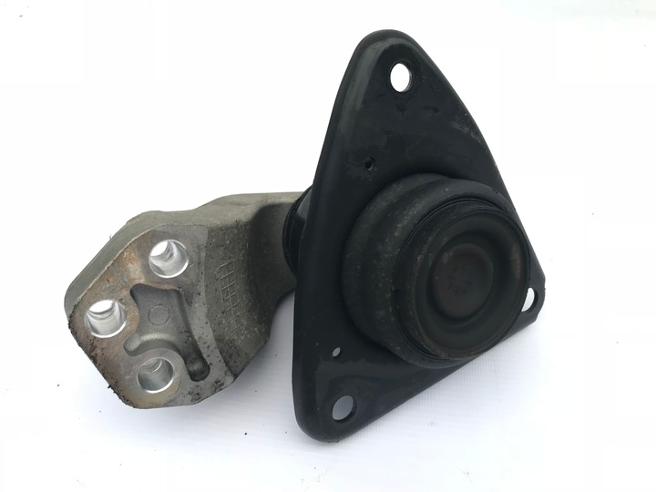 HYUNDAI I30 1.6 COUSSIN SUPPORT DE MOTEUR photo 2 - milautoparts-fr.ukrlive.com