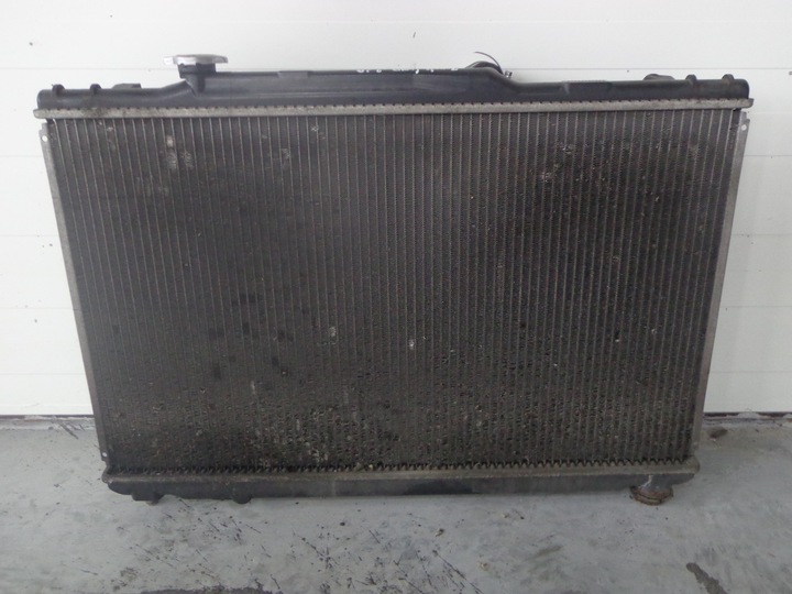 TOYOTA CAMRY III 2.2B - RADIATOR WODY+ FAN photo 1 - milautoparts-fr.ukrlive.com