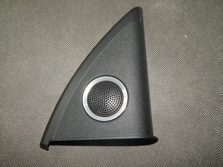 AUDI RS5 8T KIT BANG&OLUFSEN 8F1035223A