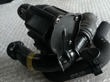 AUDI 2.7 3.0 TDI ADDITIONAL PUMP WATER 059121012A photo 1 - milautoparts-fr.ukrlive.com