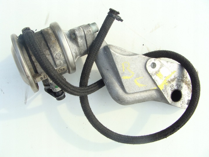 SOUPAPE EGR AUDI A6 RS6 C5 4.2 078131165H 077131101B photo 3 - milautoparts-fr.ukrlive.com