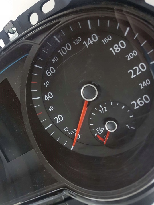 VW GOLF VII GTE COMPTEUR TABLEAU DE BORD 5G1920754A