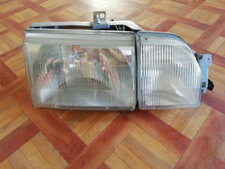 LAMP LAMP RIGHT MERKUR SCORPIO FORD 1987-89 photo 9 - milautoparts-fr.ukrlive.com