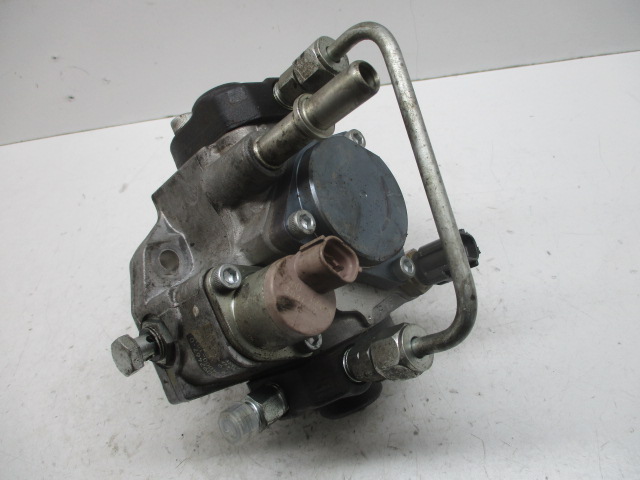 OPEL ASTRA J ZAFIRA 1.7 A17DTR PUMP 8-98092467-0 photo 1 - milautoparts-fr.ukrlive.com