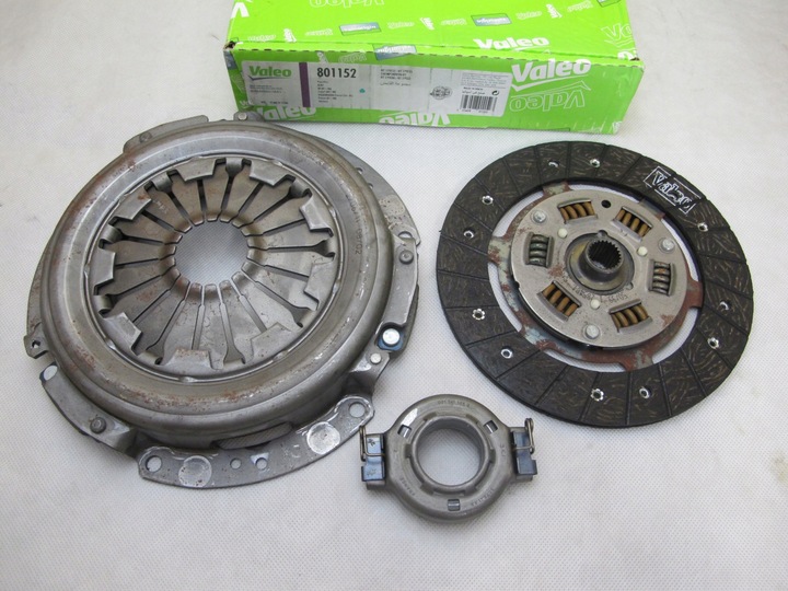 EMBRAYAGE AUDI 80 100 COMPERTIMENT VW PASSAT VALEO 801152 photo 2 - milautoparts-fr.ukrlive.com