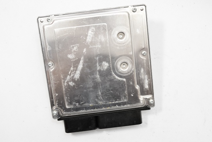 ORDINATEUR BMW E87 2.0D 0281011416 DDE 7795845