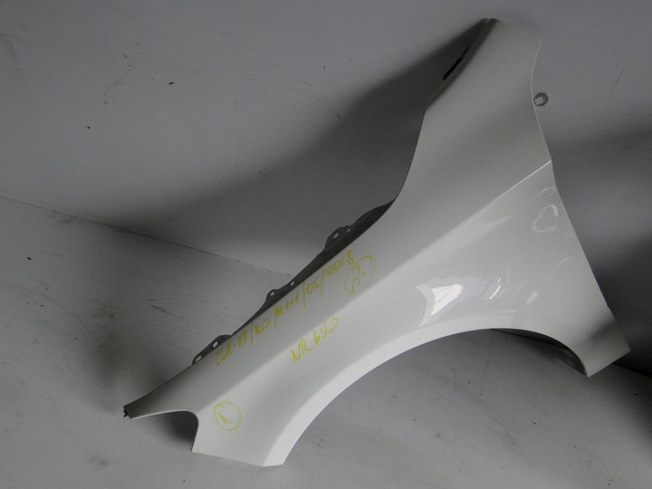 MERCEDES CLA W117 WING FRONT LEFT COLOR 650 photo 5 - milautoparts-fr.ukrlive.com