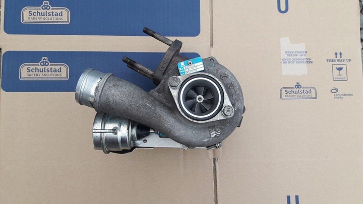 Хорошее состояние турбина hyundai h1 starex satellite 2.5 crdi, Цена